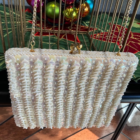 Vintage Something Old Handmade in Hong Kong Bridal Sequin Pearl Clutch B… - Picture 3 of 9